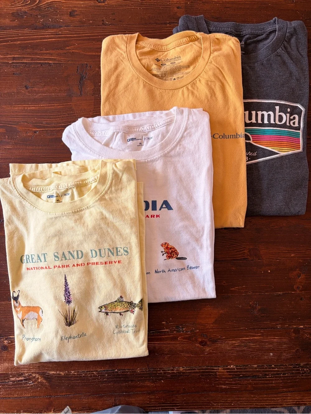 Lot of 4 J. Crew & Columbia Tees in Yellow, White, Charcoal, Pale Yellow